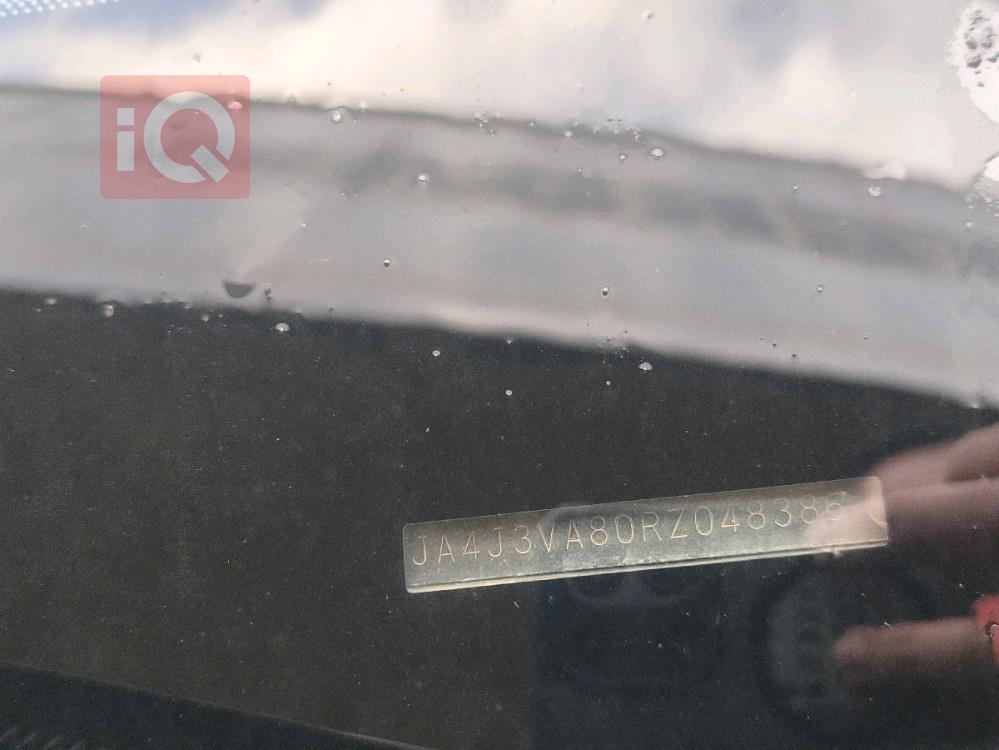 ميتسوبيشي اوتلاندر